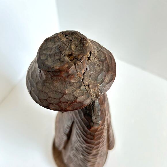 Primitive Wood Carving Man in Poncho Hat Scarf Vintage Unique 11.5" - Picture 4 of 9